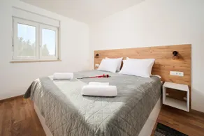 Apartment Morje | Beachfront & balcony & parking - Image 2