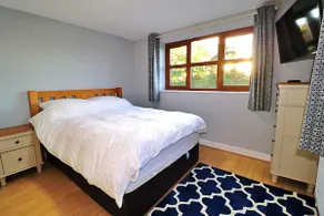 Unique Cottage Next to Wildlife Park - Sleeps 6 - Image 2