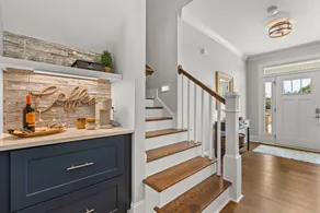 Master on Main - Relax Rewind Repeat - 3BR 2.5BA - Image 5