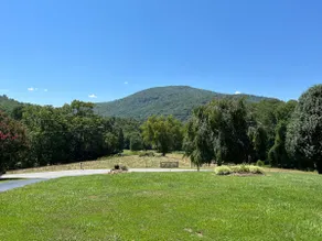 Mamaws Mountain View - Image 3