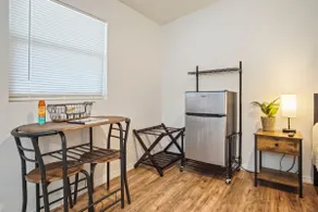 Cozy Lake Getaway Minutes From Marina & Boat Ramp! - Image 4