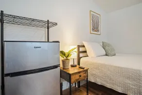 Cozy Lake Getaway Minutes From Marina & Boat Ramp! - Image 3
