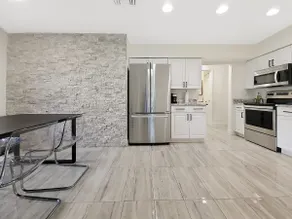 Centric Vacation Home with Tiny House near Beaches - Image 3