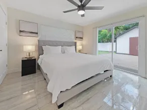 Centric Vacation Home with Tiny House near Beaches - Image 4