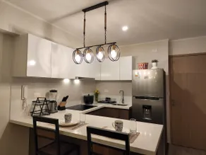 Exclusive APT Near the Financial Center with A/C - Image 2