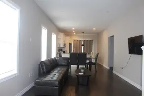 3 Cozy Queen Beds; 20 minutes from Niagara Falls - Image 4
