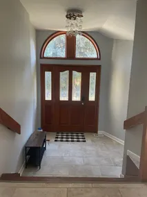Spacious Home Close to Everything - Image 3