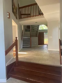 Spacious Home Close to Everything - Image 4