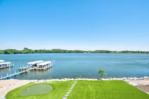 On Par Silver Lake Condo - Image 4