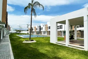 Blue's House, chill and enjoy! - Image 3