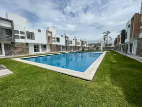 Blue's House, chill and enjoy! - Image 2