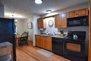 Perfect Location - Snowshoe Townhome - sleeps 12 - Image 5