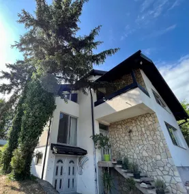 Entire home in Petrovaradin - Image 4