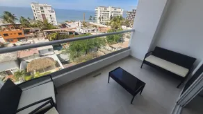 A beautiful apartment with a pool near the beach - Image 4
