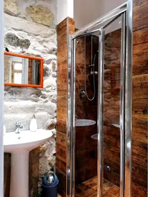 Prestige Vacation Home Loft - Image 4