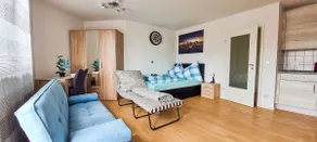 Quiet apartment in the city center. Private parking - Image 2