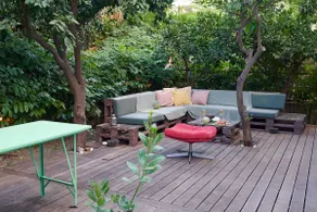 Modern ground floor apartment with garden - Image 5