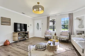 “Casablanca”Downtown Rockwall-Child/Pet Friendly - Image 4