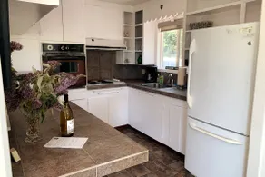 Chetco Riverview! Private! Rejuvenating Hot Tub! King Bed! - Image 5