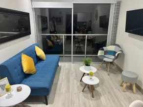 A beautiful modern apartment in a condominium - Image 3