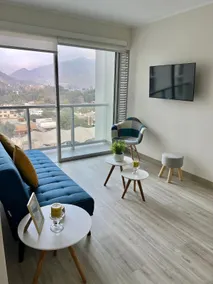 A beautiful modern apartment in a condominium - Image 5