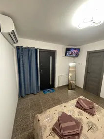 Elegant studio number 1 - Image 4