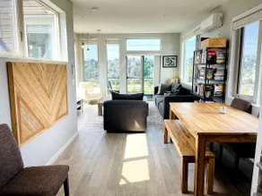 Sunset views with private terrace on Queen Anne - Image 2