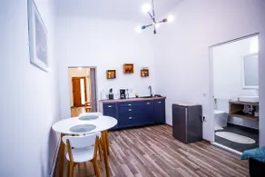 Luca's Boho Central Studio - Image 3