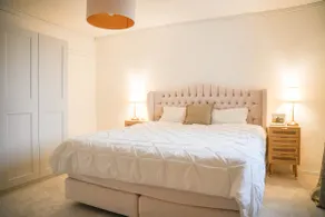 Charming open apartment | With sauna | 1 king bed - Image 3
