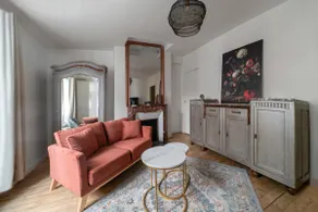 Premium Apartment with Terrace in Vichy - Image 5