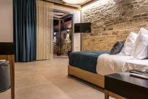The Cave Villa - Image 5