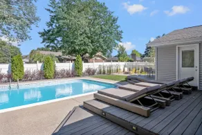 Private Pool, Hottub, Steamshower just 10 minutes from Grand Rapids - Image 2