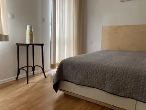 Orfey Apartment - Image 2