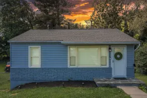 Cozy Farmhouse Apartment in Bristol 2 bed 1 bath - Image 2