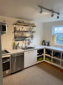 2 bedroom unit in heart of Chester Village. - Image 5