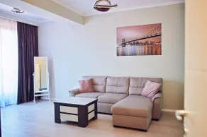 Alexis NEVERSEA Apartment - Image 2