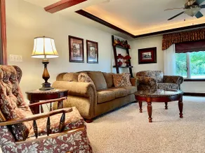 Serenity Farmhouse-1 BR in Indiana Amish Country - Image 3