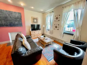 Travelers Post Guest House - 2 Bedroom Home - Image 5