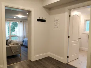 Charming Urban Retreat near Downtown Kitchener - Image 5