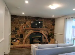 Charming Urban Retreat near Downtown Kitchener - Image 2