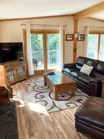 Cozy Midcentury Cabin near Dells & Castlerock Lake - Image 2