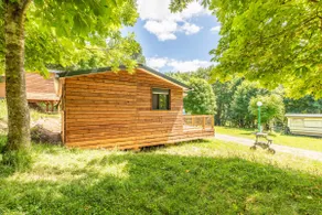 3 bedroom wooden chalet, central area - Image 4