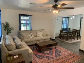 Cheerful 2 bedroom home with covered parking. - Image 3