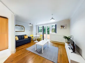 Lovely 1-bed Redhill town centre serviced apartment - Image 4