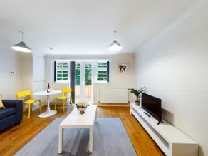 Lovely 1-bed Redhill town centre serviced apartment - Image 2