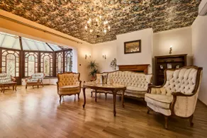 *The little castle* with heated pool and sauna - Image 5