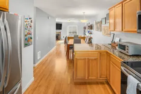 Comfortable 3 bedroom townhouse with home gym. - Image 4