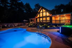 Cozy Secluded Lodge ~ Hottub/Pool/Sauna/Gameroom - Image 3