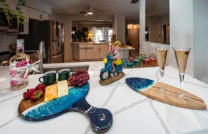 Coconut Cove 2 BR w/ Den, Heated Saltwater Pool & Sauna - Image 5