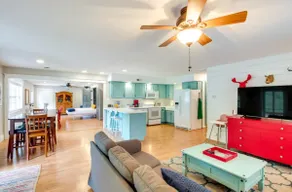 Lake House Getaway, 1 hour from KC! - Image 5
